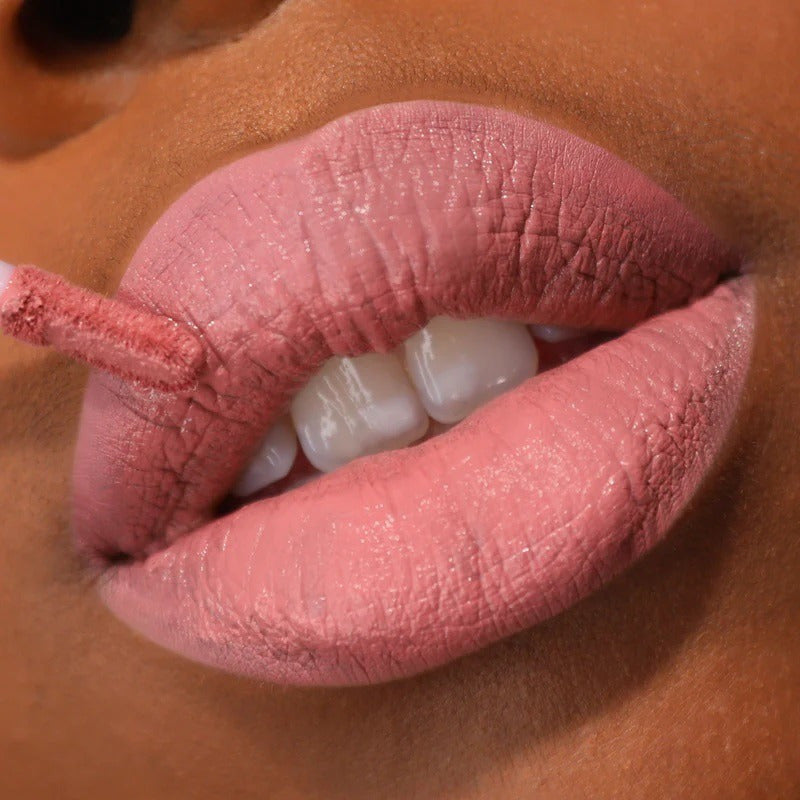 Labial Liquido Moira Lip Divine Larga Duracion 1 Pz 24 Tonos