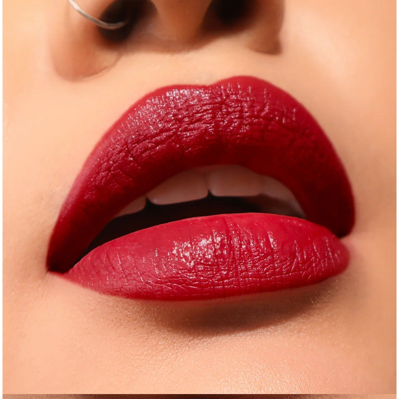Labial Satinado Goddess Lipstick Moira 1pz 22 Tonos Original