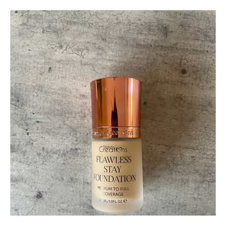 Base Liquida De Maquilllaje Flawless Stay Beauty Creations