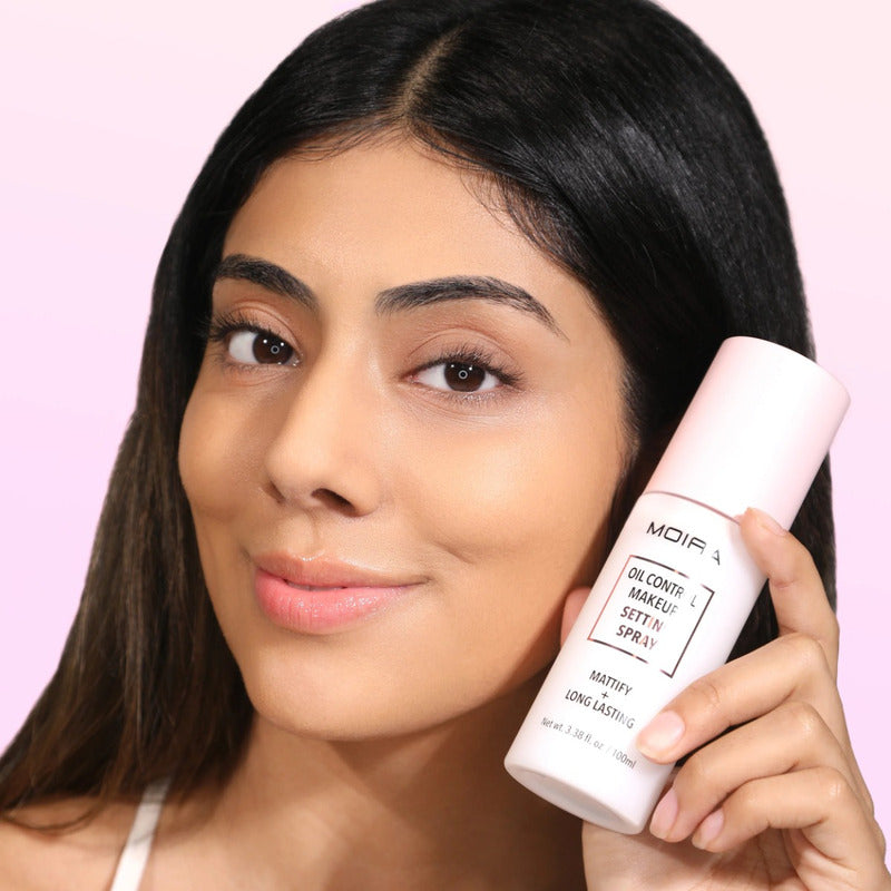Spray Fijador Maquillaje Oil Control Moira Control Graso
