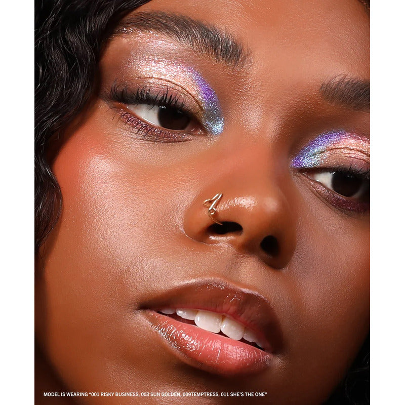 Sombra Holografica En Barra Stellar Glaze Stick Shadow Moira