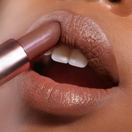 Labial Satinado Goddess Lipstick Moira 1pz 22 Tonos Original