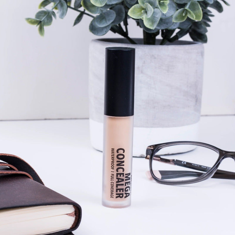 Moira Mega Concealer Corrector Alta Cobertura Waterproof