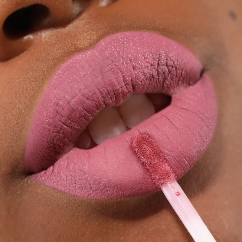 Labial Liquido Moira Lip Divine Larga Duracion 1 Pz 24 Tonos