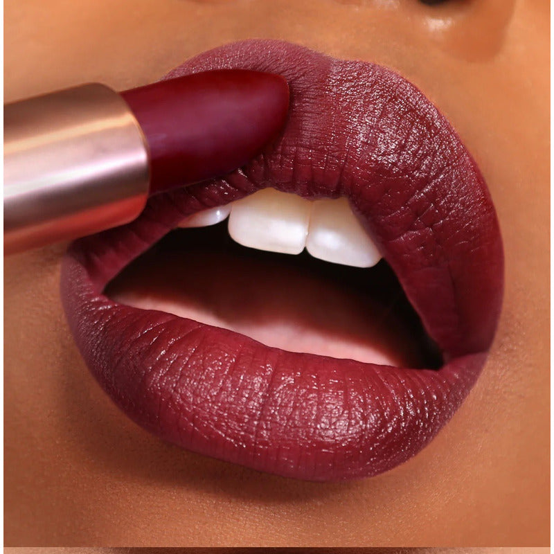 Labial Satinado Goddess Lipstick Moira 1pz 22 Tonos Original